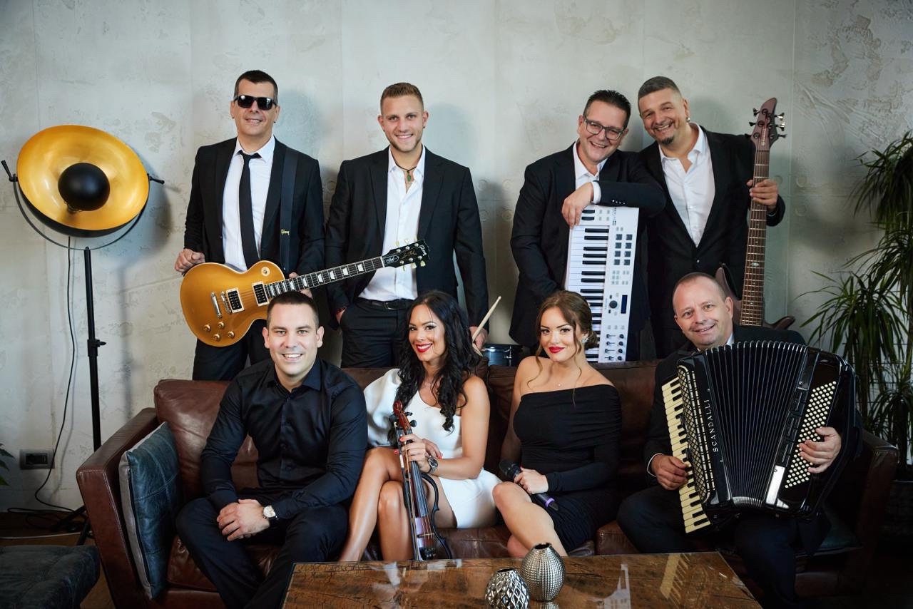 IMG-7430b8f78deafc79612010cfdc86ac5d-V